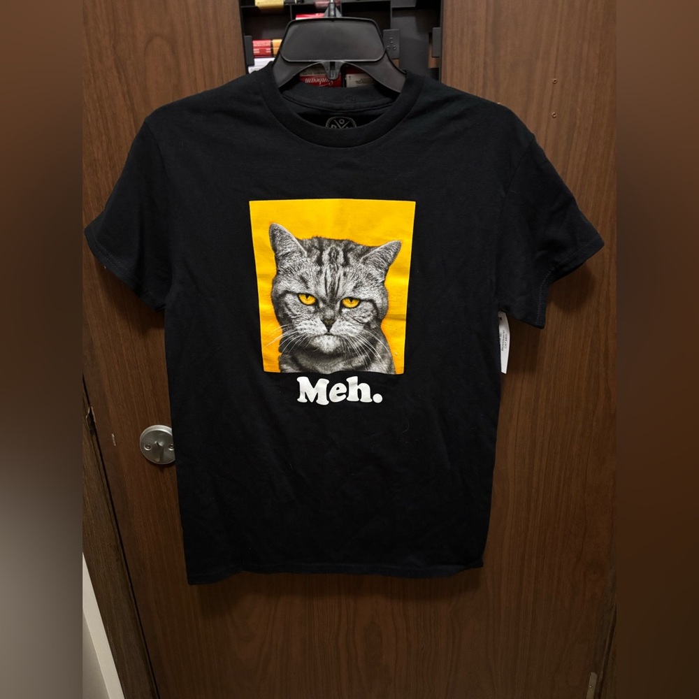 DOM “Meh.” Grumpy Cat Graphic Tee Black Size Small NWT